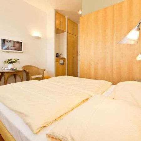 Villa Astrid, T6 Demmin 제바트헤링스도르프 외부 사진